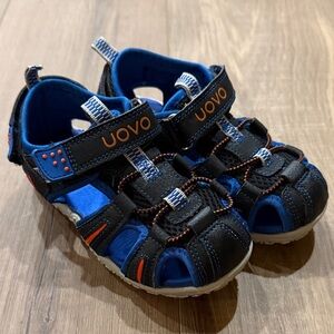 UOVO kids sandals